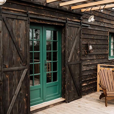 La Ferme Du Pont De Maumy, Cabane Au Bord De L'Etang Et Bain Nordique Busserolles Экстерьер фото